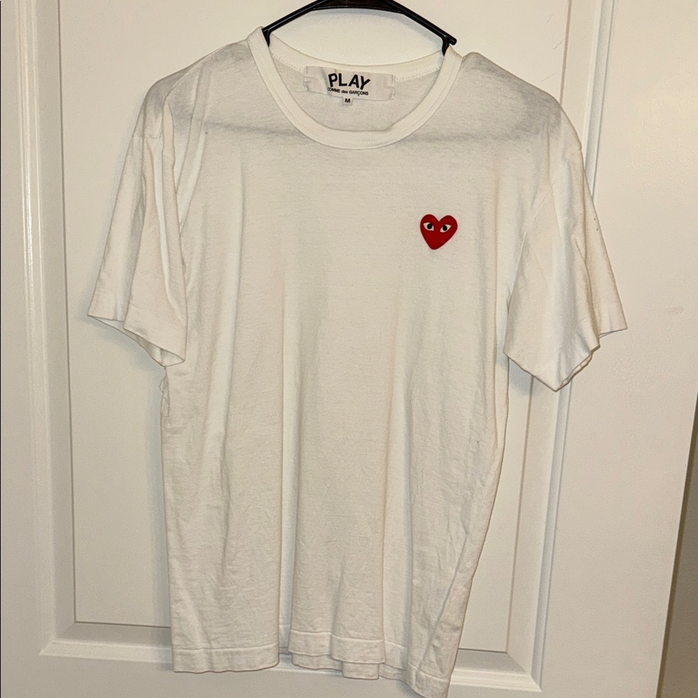 Play Comme des Garçons